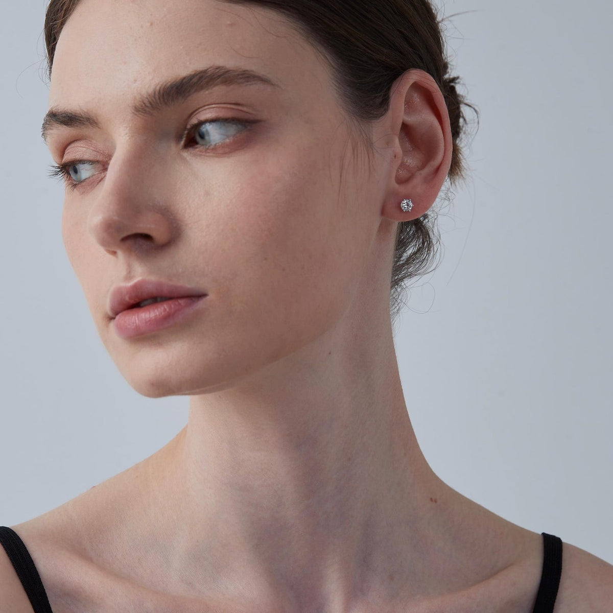 Round Moissanite Stud Earrings